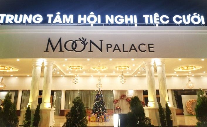 Moon Palace Kha Vạn Cân Wedding Venue - Photo 1