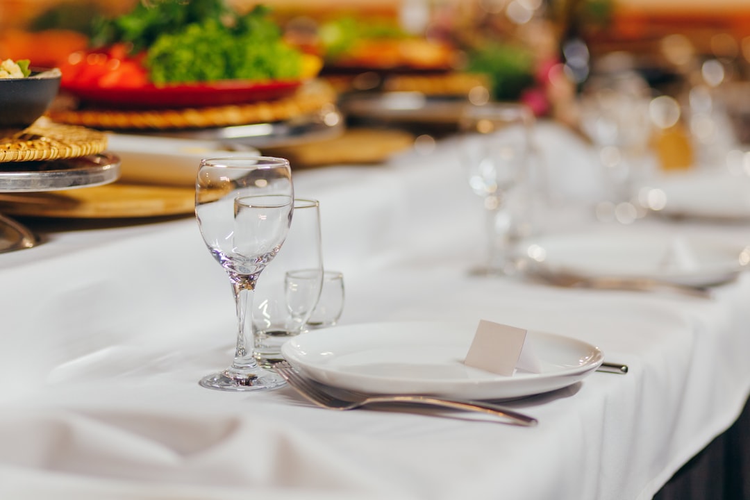 How to Choose a Wedding Venue in Vietnam 3 Elegant restaurant private dining room set up for intimate wedding reception