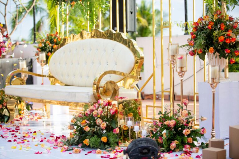 [Real Wedding] A Minimalist Black & White Celebration in Ho Chi Minh City