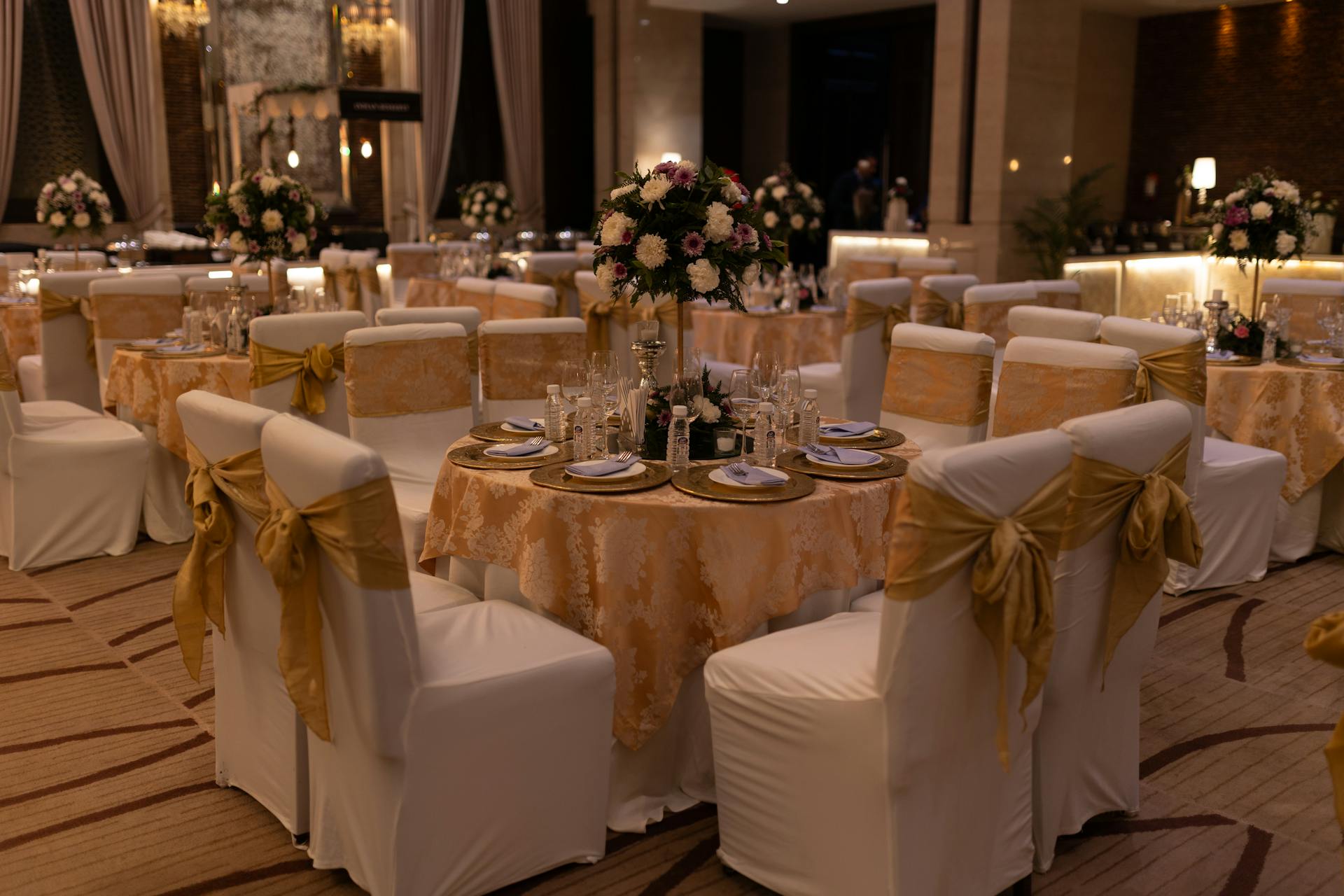 Clean modern wedding reception design