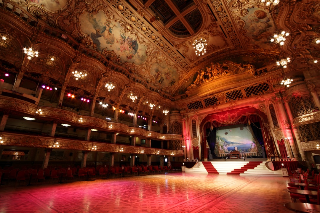 Wedding cost — Elegant hotel ballroom wedding reception setup for large gue