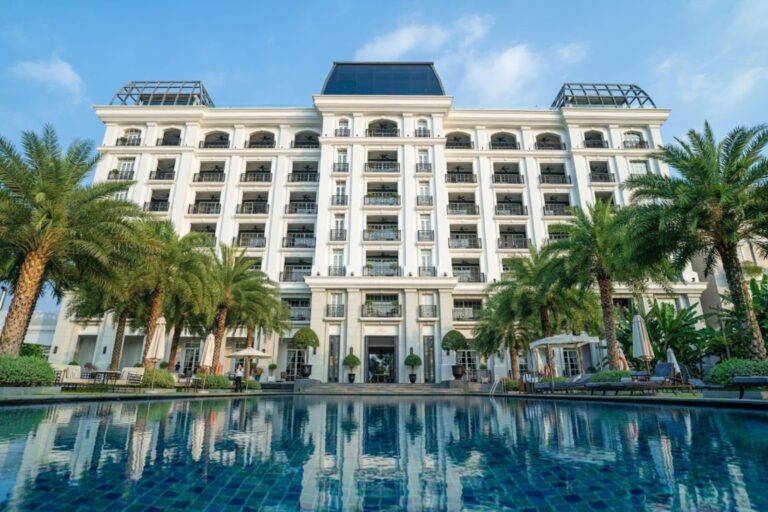 Mia Saigon Hotel